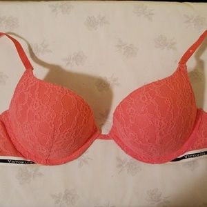 Victoria's Secret Lace Coral Bra